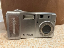 Medion MD 41066 With 37-111Mm EQ 1:2.7-4.9 AF F=7.7-23.1Mm 5.18 MP - Tested