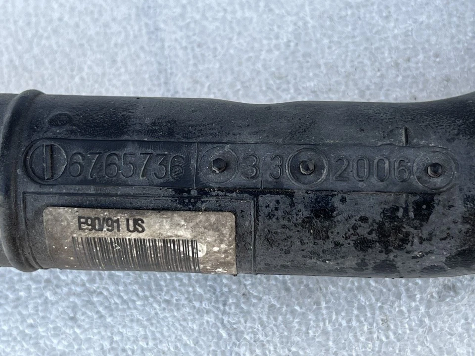 2007 2008 2009 2010 2011 BMW 335i E90 GAS FUEL FILLER NECK PIPE 6765736 — 第 3/4 张图片