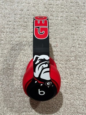 2025 Beats by Dre Studio Pro Player Exclusive Georgia Bulldogs Headphones RARE