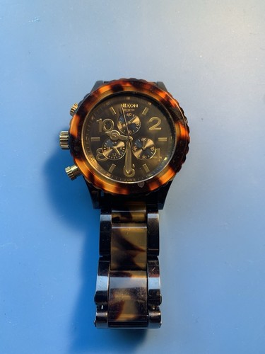 Nixon 42-20 Chronograph Tortoise Shell Mens Watch - Picture 2 of 5
