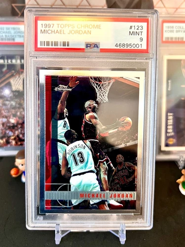 ⭐️ MICHAEL JORDAN 1997 TOPPS CHROME #123 PSA 9 MINT GRADED CARD 🔥