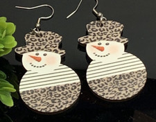 Snowman Earrings, Christmas Earrings, Gift Idea, Holiday Earrings, Frosty