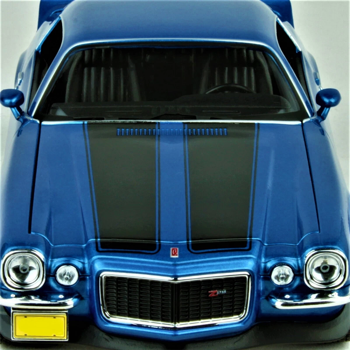 シェビー カマロ 1969 M/T. 1/18 1/18 シボレー カマロ 1969 Chevrolet Camaro Z/28 ACME : R&B web