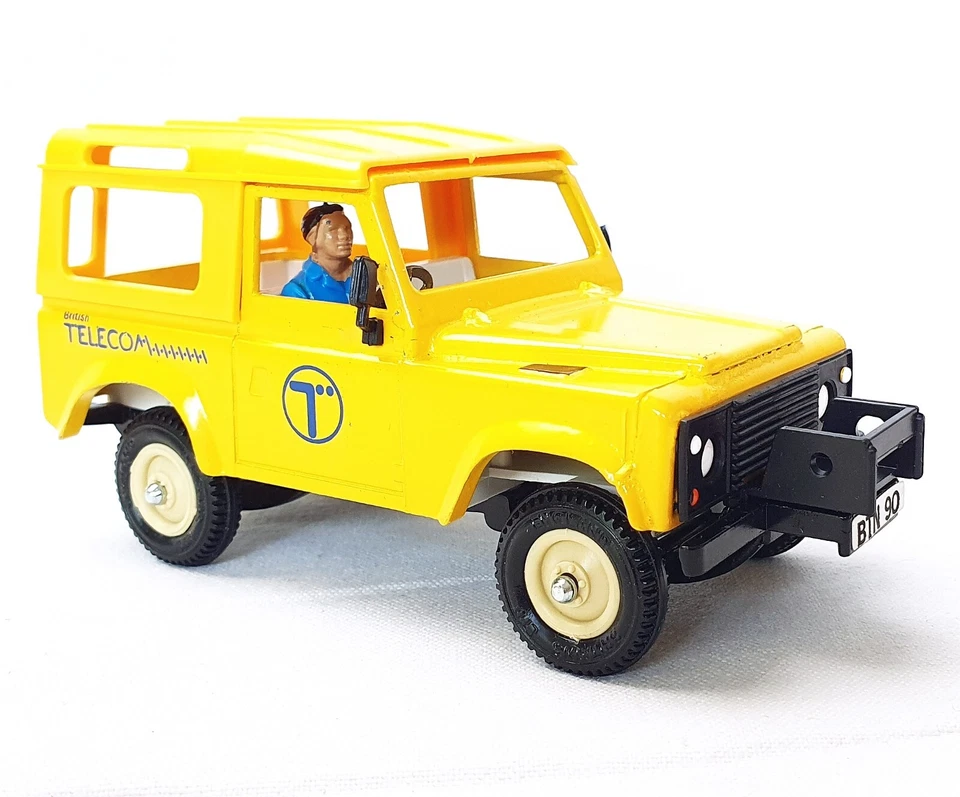 Britains Commercial Series 1:32 BRITISH TELECOM LAND ROVER SWB Car 9923 MIB`87 - Image 4 of 4
