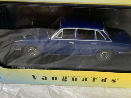 8 X MODELOS DE COCHE TRIUMPH 1/43 DE CORGI VANGUARDS SPITFIRE TR7 HERALD PI DOLOMITA - Imagen 2 de 9