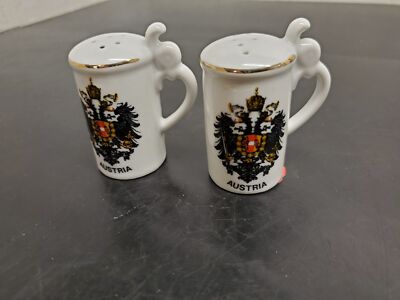 VTG CERAMIC COAT OF ARMS ''AUSTRIA'' DOUBLE HEADED EAGLE CLASSY AND UNIQUE