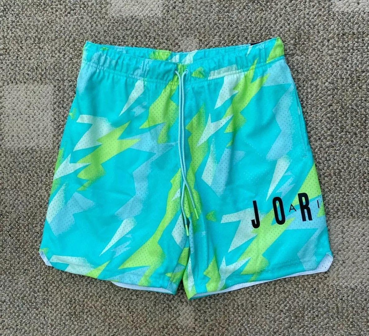 Men s Medium Nike Jordan Jumpman Air Printed Mesh Shorts Tropical Twist CZ4757