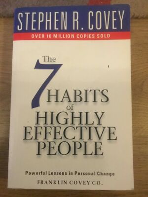 Book - 7 Habits Of Highly Effective People by Stephen R. Covey (Paperback)