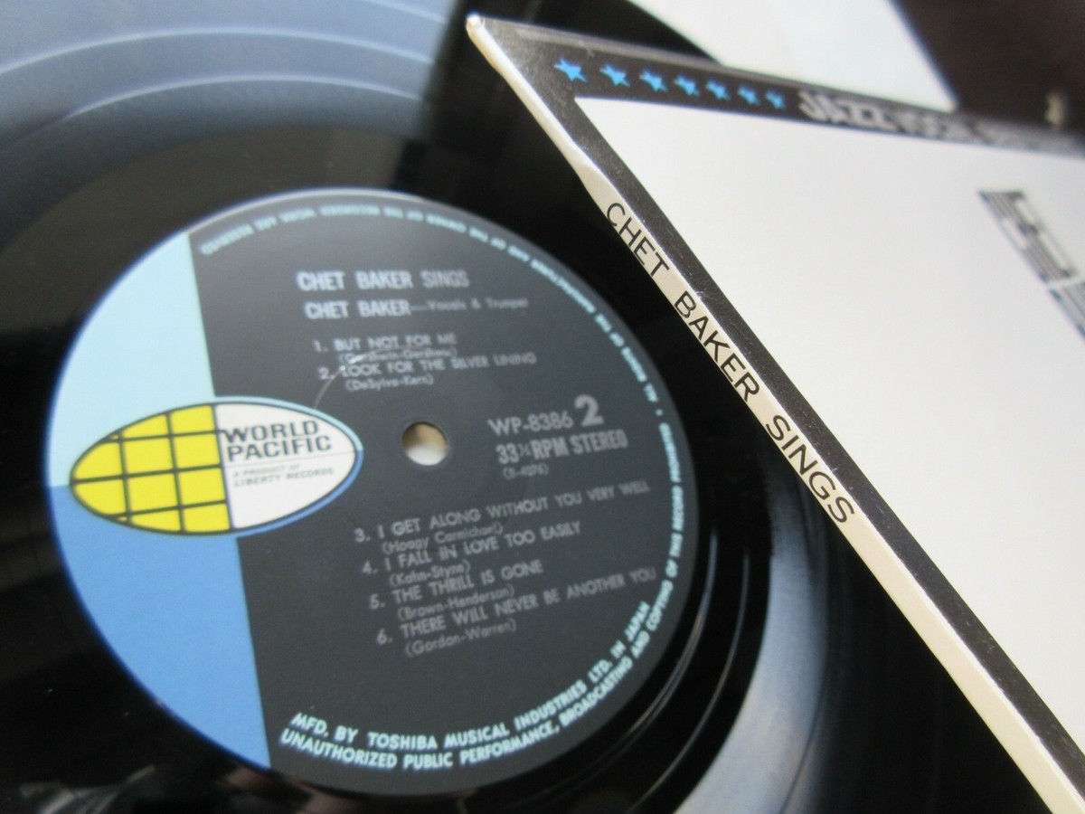 Chet Baker Sings Japan Vinyl LP in Slim Sleeve in 70s Guitar Chet Baker Sings Japan Vinyl LP in Slim Sleeve in 70s Guitar