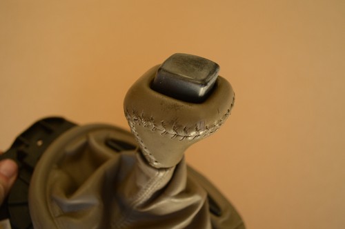 03-04 C5 Corvette Automatic Shifter Assembly Shale 31122 - Picture 3 of 4