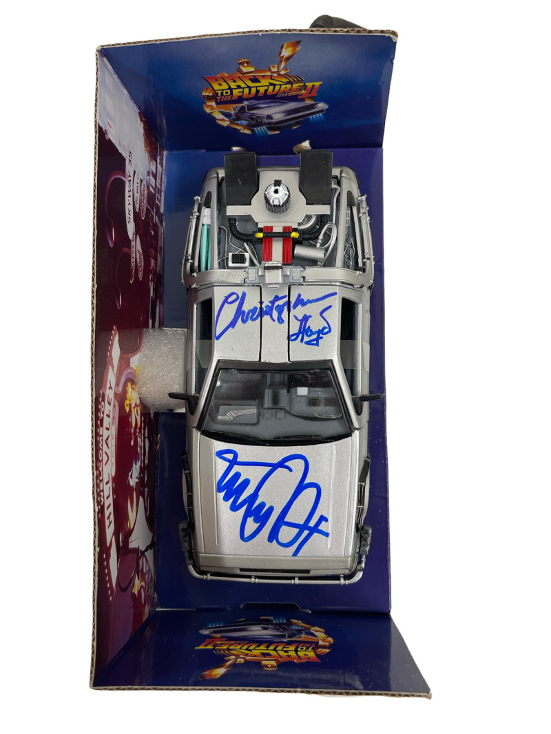 DeLorean Michael J Fox Christopher Lloyd Signed Back To The Future 2 1:24 Delorean Psa 9