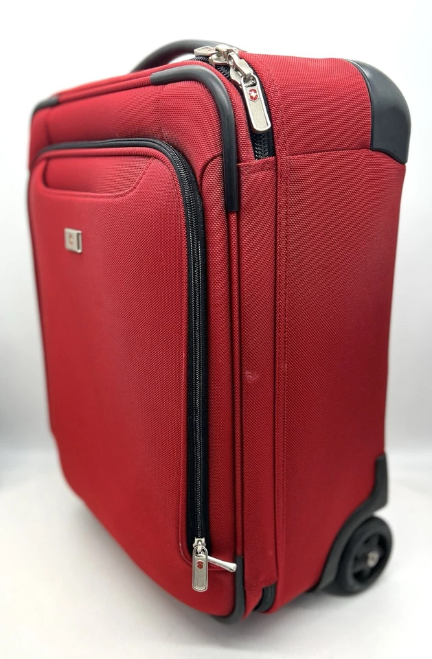 SWISSGEAR Red Rolling Carry-On Suitcase Swiss Gear Luggage Nearly New Ships Fast - Image 2 of 4