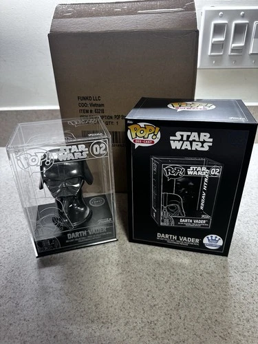 Funko Pop! Star Wars Darth Vader #02 Die-Cast Limited Edition Chase Exclusive