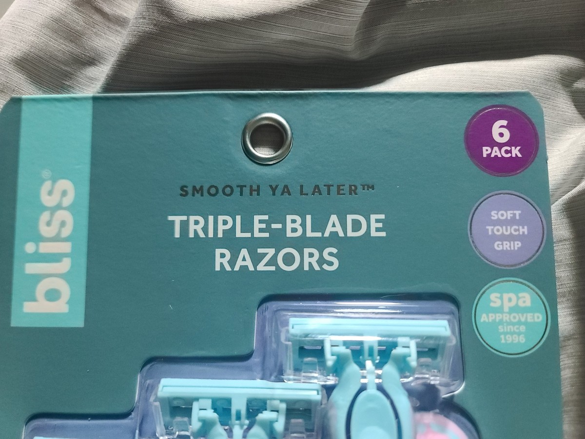 bliss triple blade razors. 12 dermaplaning razors. 2 silicone