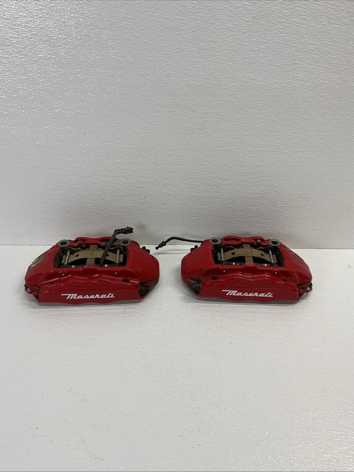 Maserati Ghibli Red 4 Piston Brembo Calipers