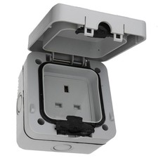 Waterproof Outdoor/Garden IP66 Mains Power Socket Outlet Single Gang