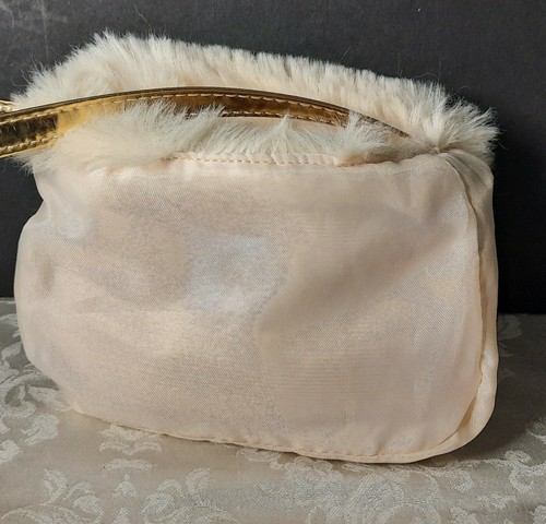 Mad Engine Girl’s Cross-Body Faux Fur Purse Gold Bow-Strap Excellent Condition - Picture 8 of 9
