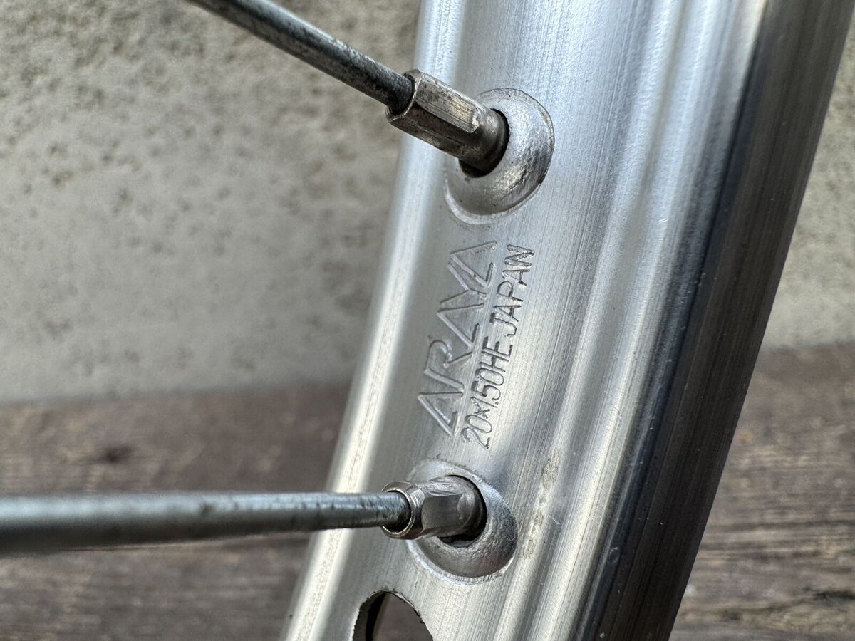 税込?送料無料】 ARAYA BMXリムセット20×1 デッドストック 税込?送料無料】 ARAYA BMXリムセット20×1 デッドストック