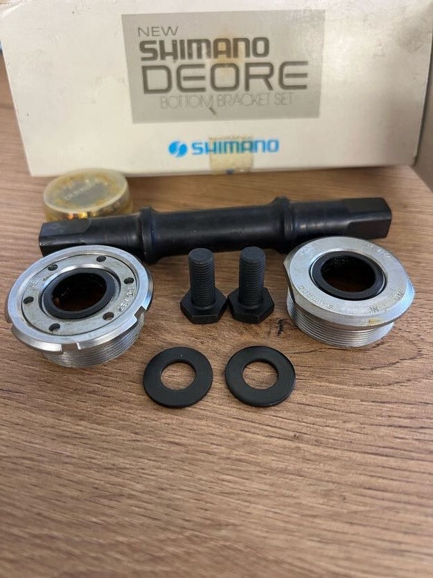 Shimano Retro NIB Deore DX Bottom Bracket BB-MT60 a 126.5 mm a BSA