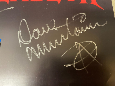 MEGADETH DAVE MUSTAINE DAVID ELLEFSON SIGNED AUTOGRAPHED ALBUM