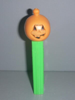 Vintage 1970s Pez ORANGE PUMPKIN On GREEN STEM 3942.683  Made In AUSTRIA Nice