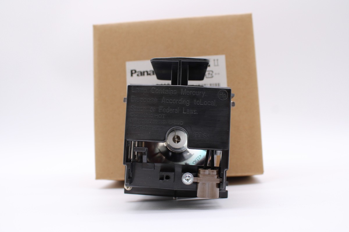 ET-LAA410 Lamp & Housing for Panasonic Projectors - 1 Year ET-LAA410 Lamp & Housing for Panasonic Projectors - 1 Year