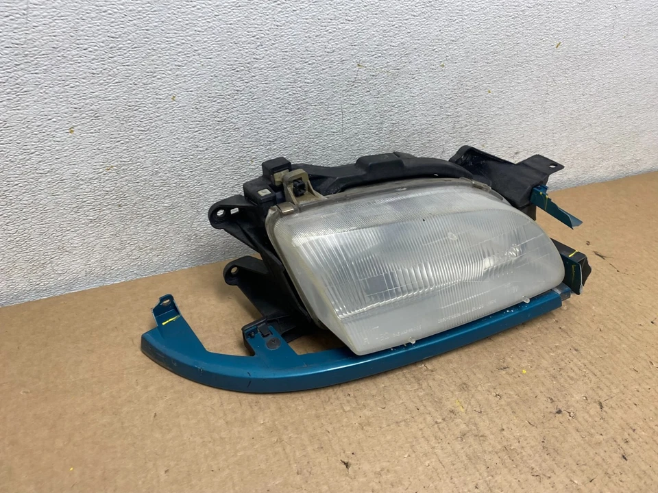 Faro halógeno lateral derecho pasajero Ford Aspire 1994 a 1996 L8217 DG Foto 3 de 4