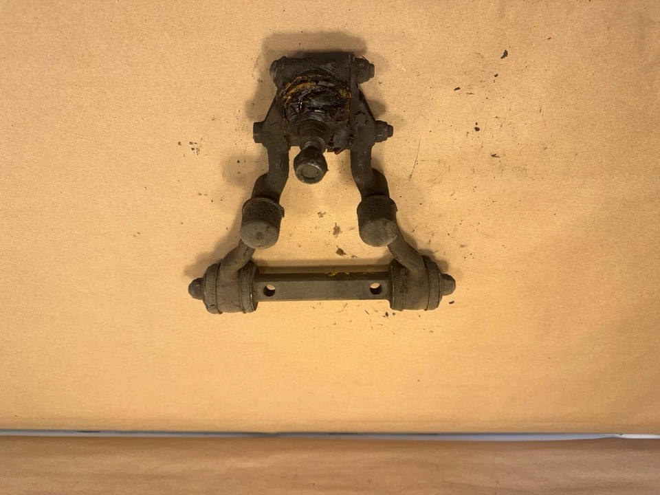 捷豹 XJ6 XJ12 XJS 原装前悬架上部 Wishbone 组件 原始设备制造商 — 第 2/4 张图片