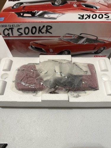 1968 MUSTANG SHELBY GT 500KR convertible GMP 1:24 DIECAST #303/1000 - Picture 18 of 21