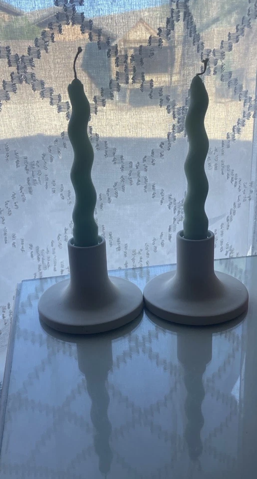 Conjunto de castiçais elegantes de cerâmica cor creme para decoração de casa e presentes - Imagem 4 de 4