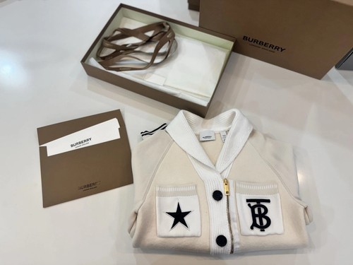 Authentic Burberry Children's Ivory Wool Blend Cardigan Sweater Size 12Y Unisex - Picture 3 of 17