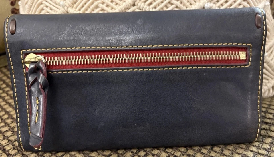 Бумажник-органайзер Dooney Bourke темно-синий флорентийская кожа большой клатч карманы - Изображение 2 из 4