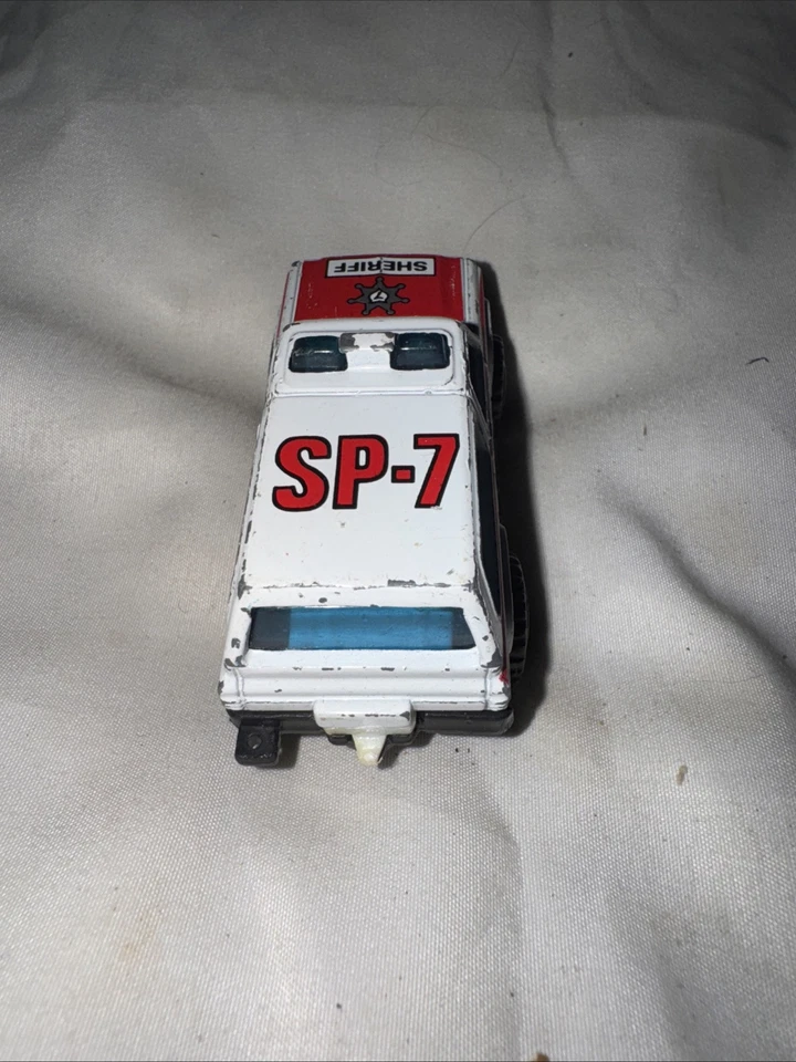 1983 Matchbox 4x4 Chevy Blazer SP-7 Sheriff Police Truck Gaslands / Car Wars - Image 4 of 4