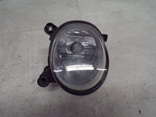 Nebelscheinwerfer rechts vorn 8T0941700 AUDI A4 AVANT (8K5, B8) 2.0 TDI