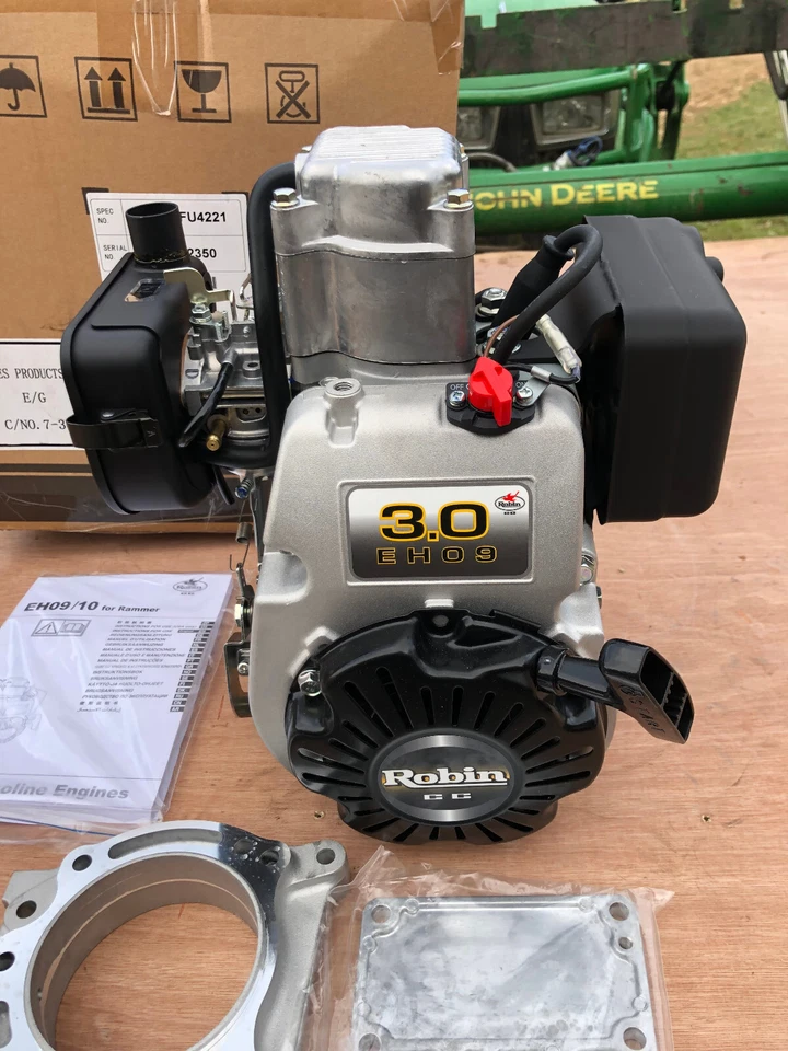 Subaru-Robin EH09 Engine 3.0HP Threaded Crankshaft Tamping Rammer Tamper 2019 - Image 3 of 4