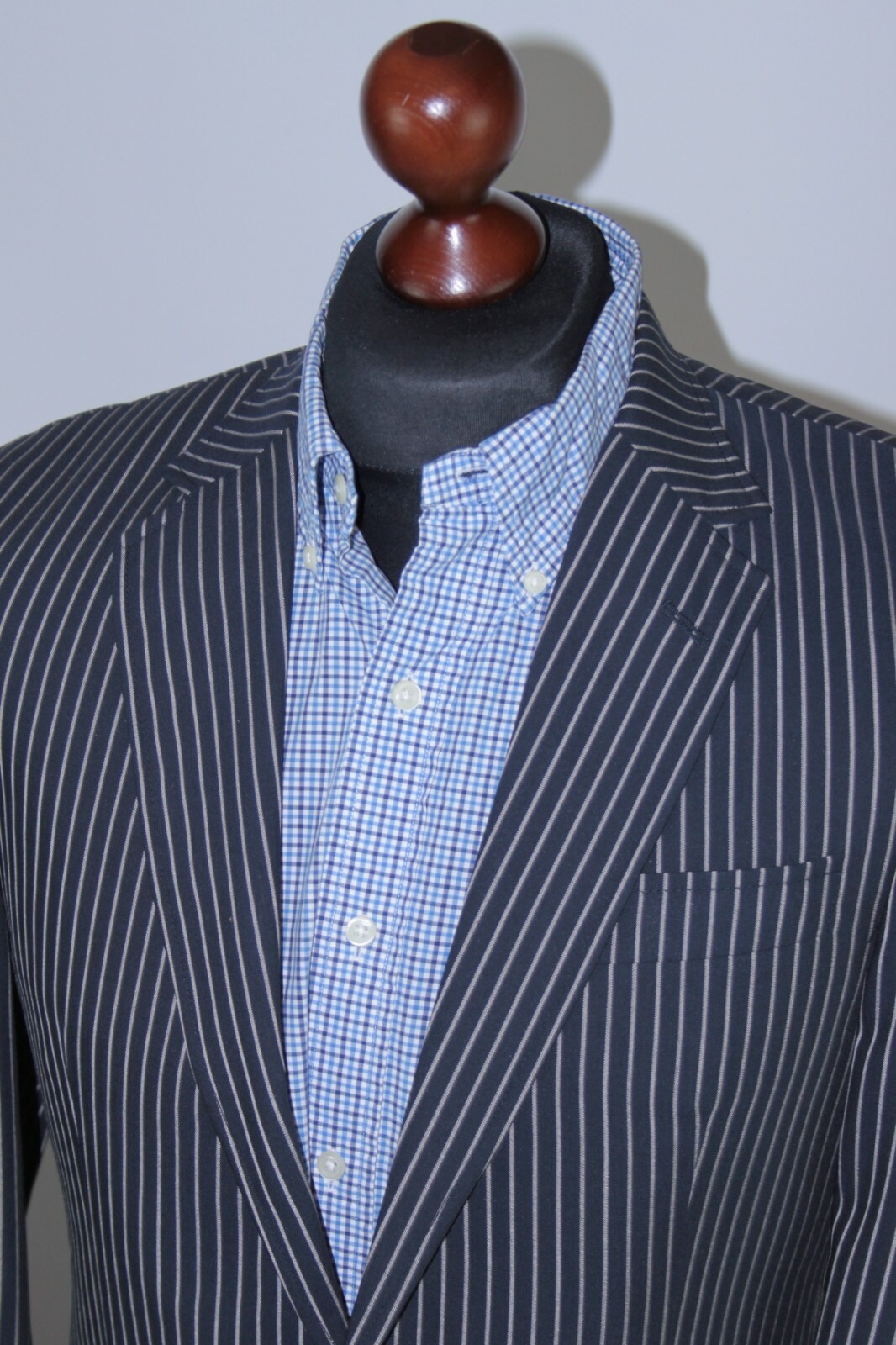 Picture 2 of 7
