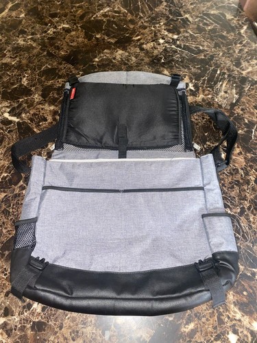 Messenger Diaper Bag By Skip Hop Used But In Great Condition. Backpack - Picture 3 of 4