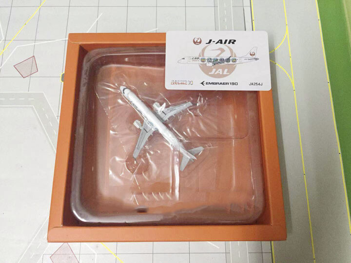 JC Wings J Air Embraer ERJ-190 JA254J 1/400 DIECAST Aircraft