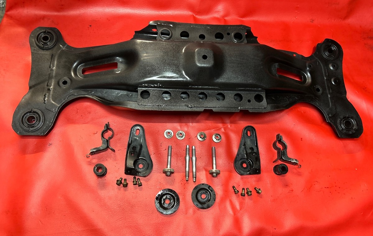 maromiki　0430 02-06 Camry Rear Sub K Frame Crossmember Solara ES300 ES330