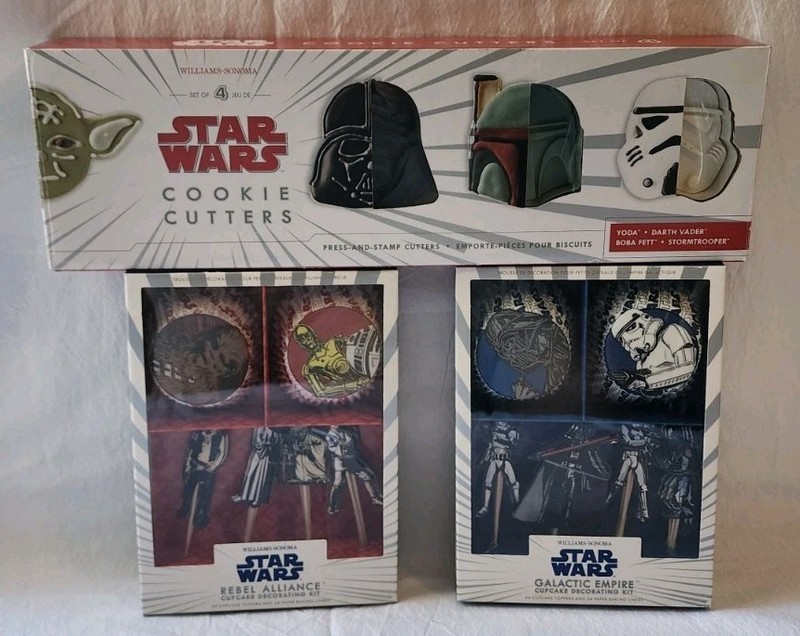Star Wars Baking Collection, Cookie Cutters And Cupcake Decorations, New In Box