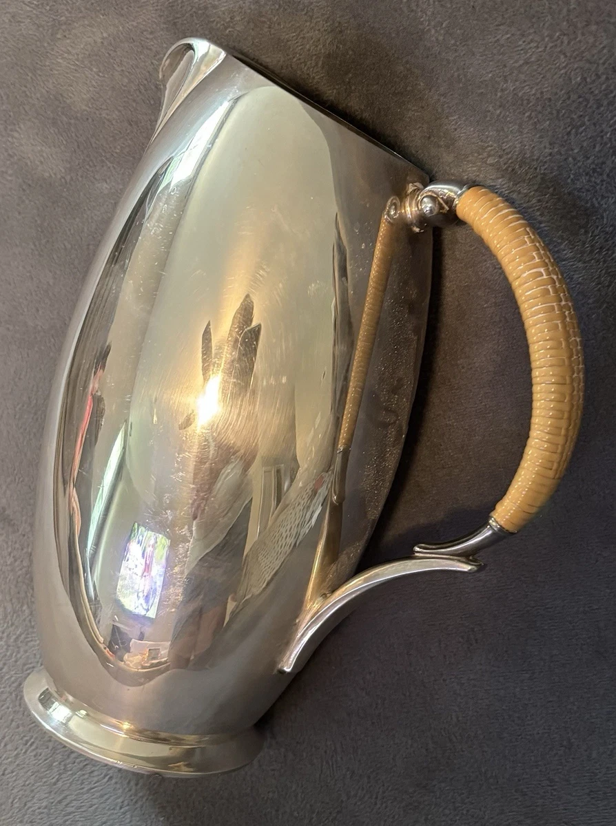 1847 Rogers Bros Antique US Silver-Plated Pitchers & Jugs for sale