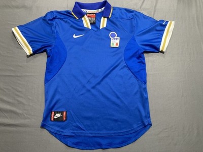 NIKE \