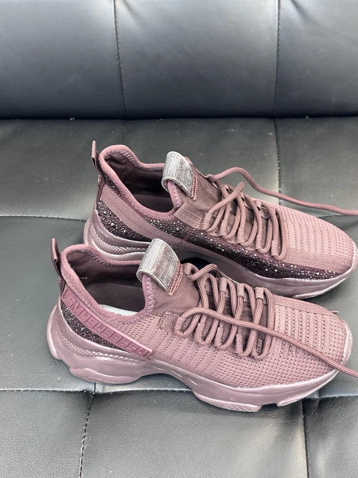 Steve Madden Maxima Sneakers Women's Size 7M Rhinestone & Studed Sparkling Shoes - Image 2 of 4