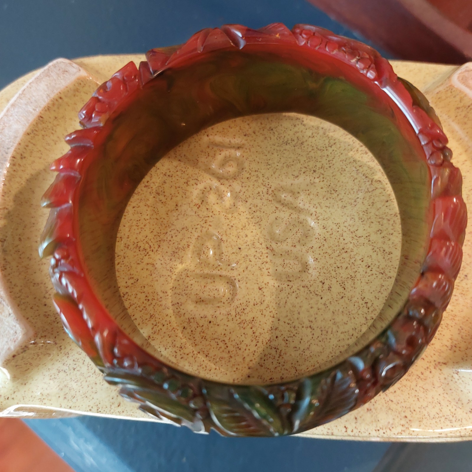 bakelite bangle bracelet - image 3