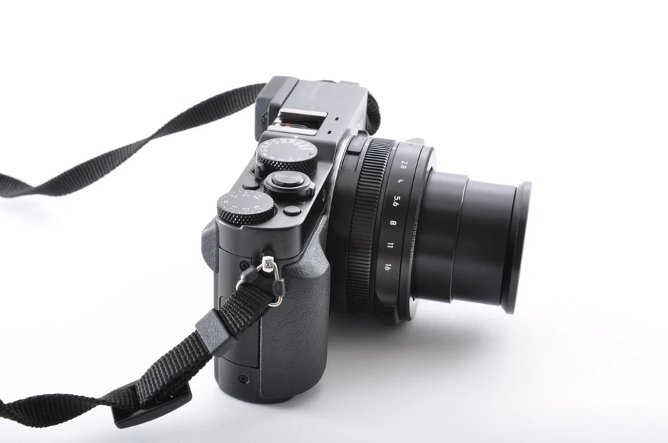 Panasonic Lumix DMC LX100 schwarz Near Mint Digital *nur japanisches Display ... - Bild 3 von 4