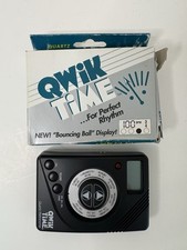 Small Digital Metronome: Qwik Time QT-7 Quartz Metronome