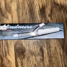 NEW Vintage 80  s WINDMERE Dry Iron 5/8 inch Curling Iron - Model DI-1C/206 White