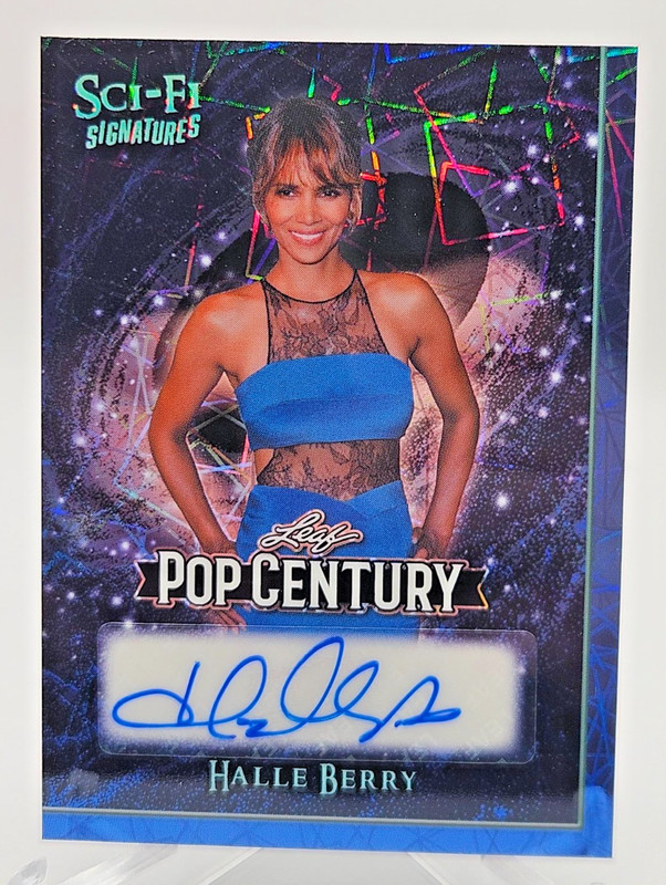 HALLE BERRY 2026 LEAF POP CENTURY "SCI-FI SIGNATURES" SSP CARD #1/1