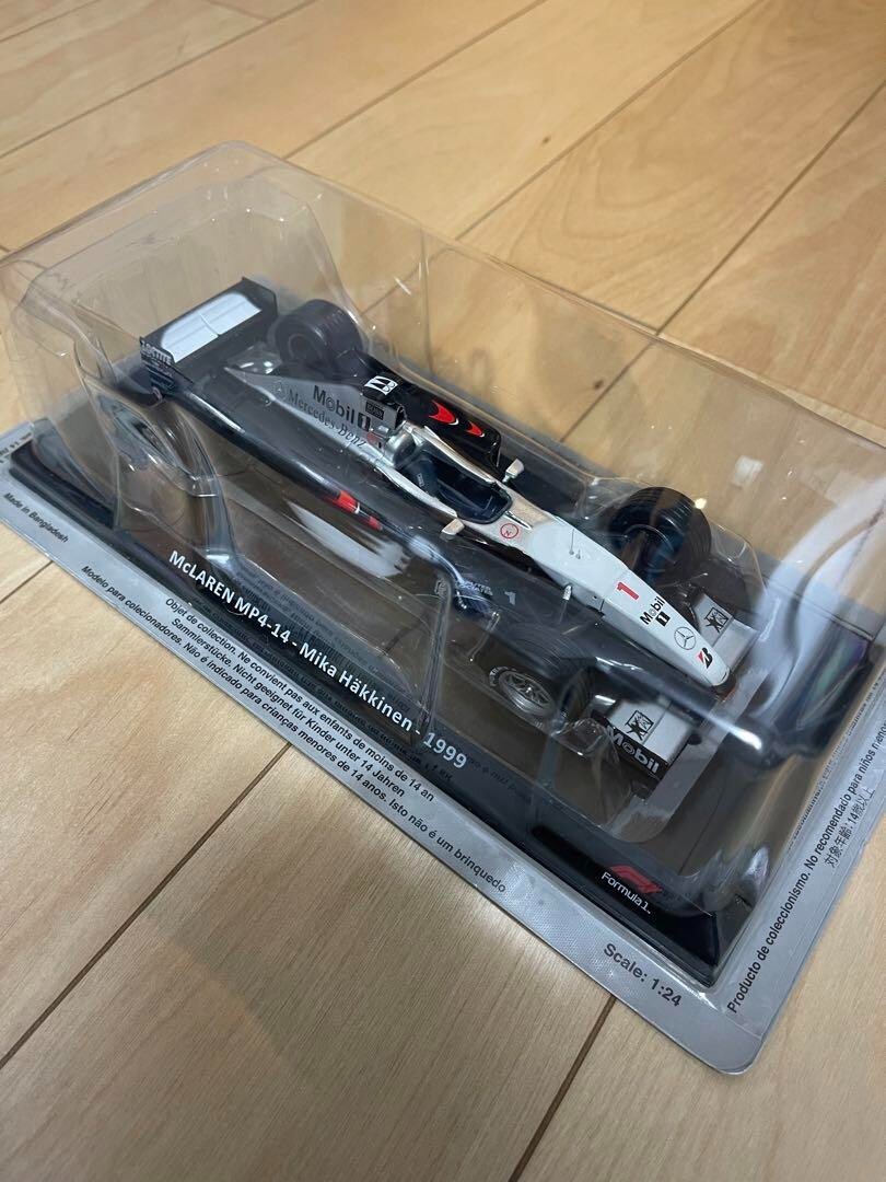 1/24 DeAGOSTINI Big Scale F1 #33 McLaren MP4-14 Mika Hakkinen 1999