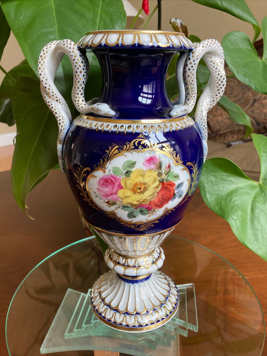 Stunning Tall Meissen Porcelain Cobalt Blue Snake Handle Urn Stunning Tall Meissen Porcelain Cobalt Blue Snake Handle Urn